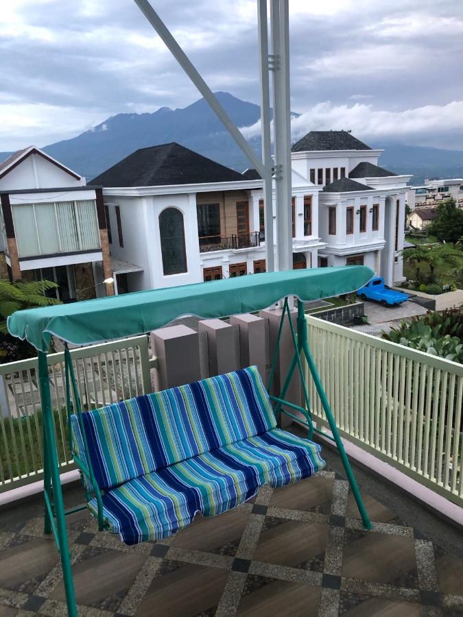 Villa Kusuma Hill A8バトゥ エクステリア 写真