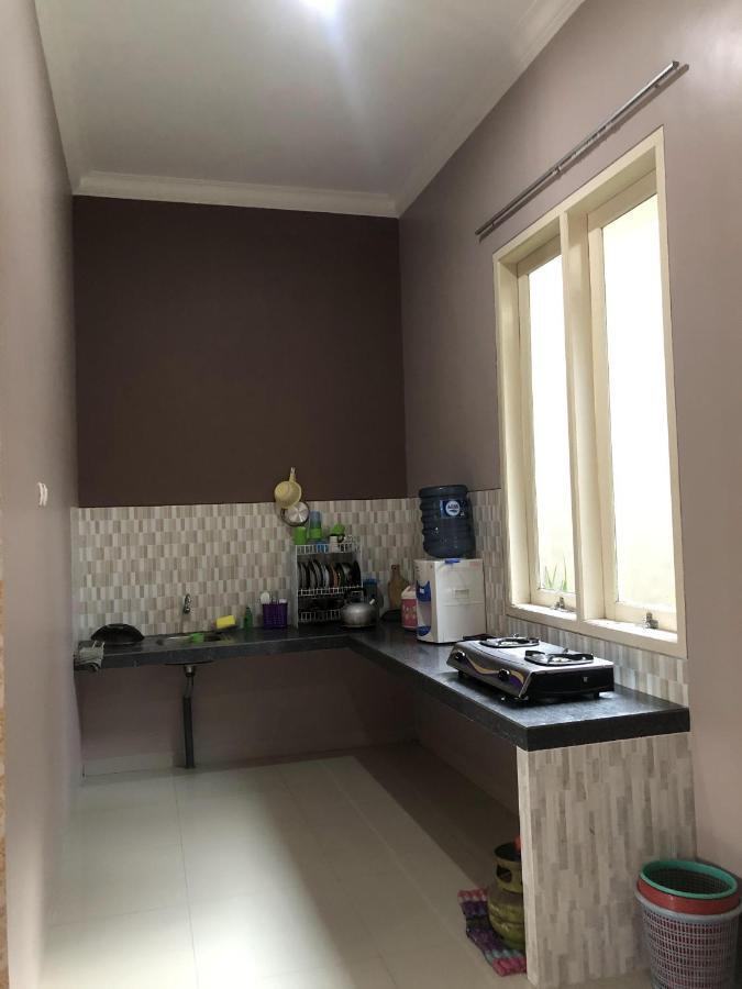 Villa Kusuma Hill A8バトゥ エクステリア 写真